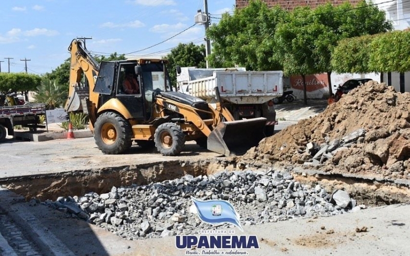 Após solicitação da Prefeitura de Upanema, DNIT inicia reparos do trecho urbano da BR-110
