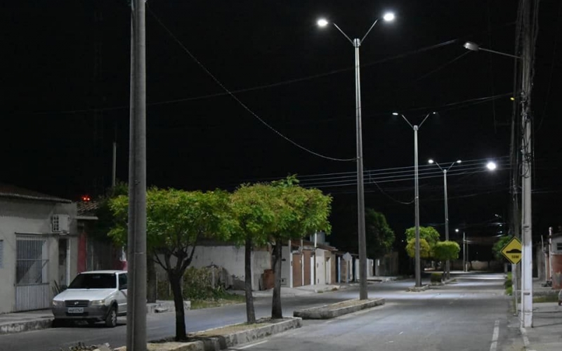 Iluminação de LED chega a mais ruas e avenidas de Upanema