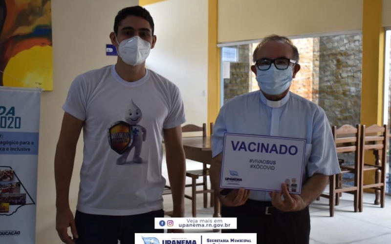 Covid-19: Prefeitura de Upanema vacina quase 150 idosos em mutirão marcado por organização e segurança sanitária 