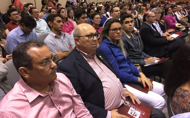 Prefeito Luiz Jairo e secretários participam de Fórum sobre Gestão Fiscal Efetiva