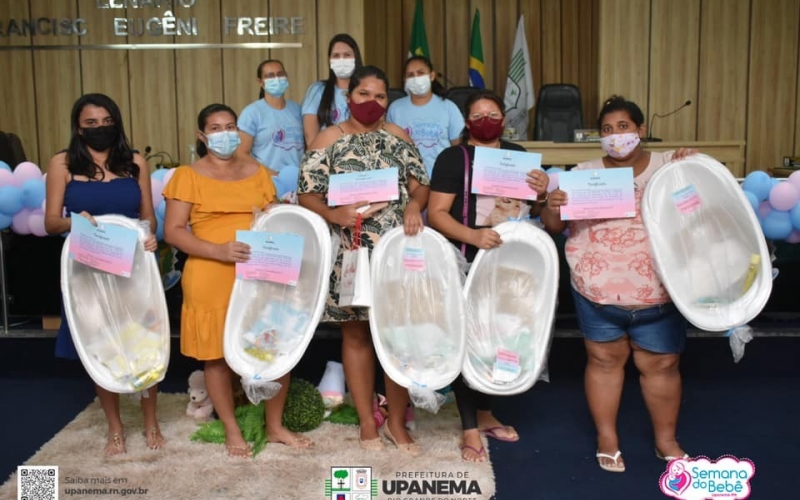 Prefeitura de Upanema encerra VIII Semana do Bebê com distribuição de kits para gestantes